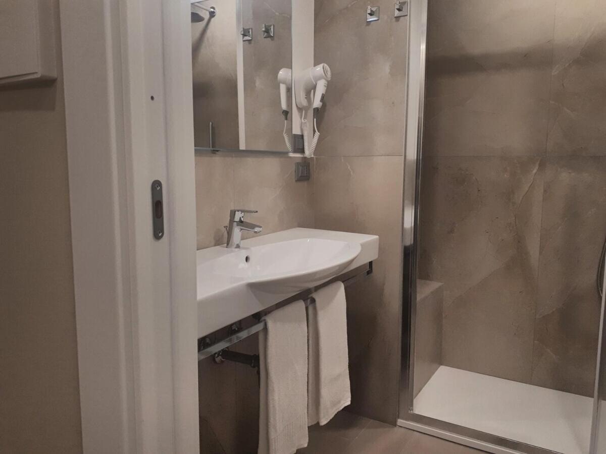 Smart Apartment Sei Chiese - Twa โบโลญญา ห้อง รูปภาพ