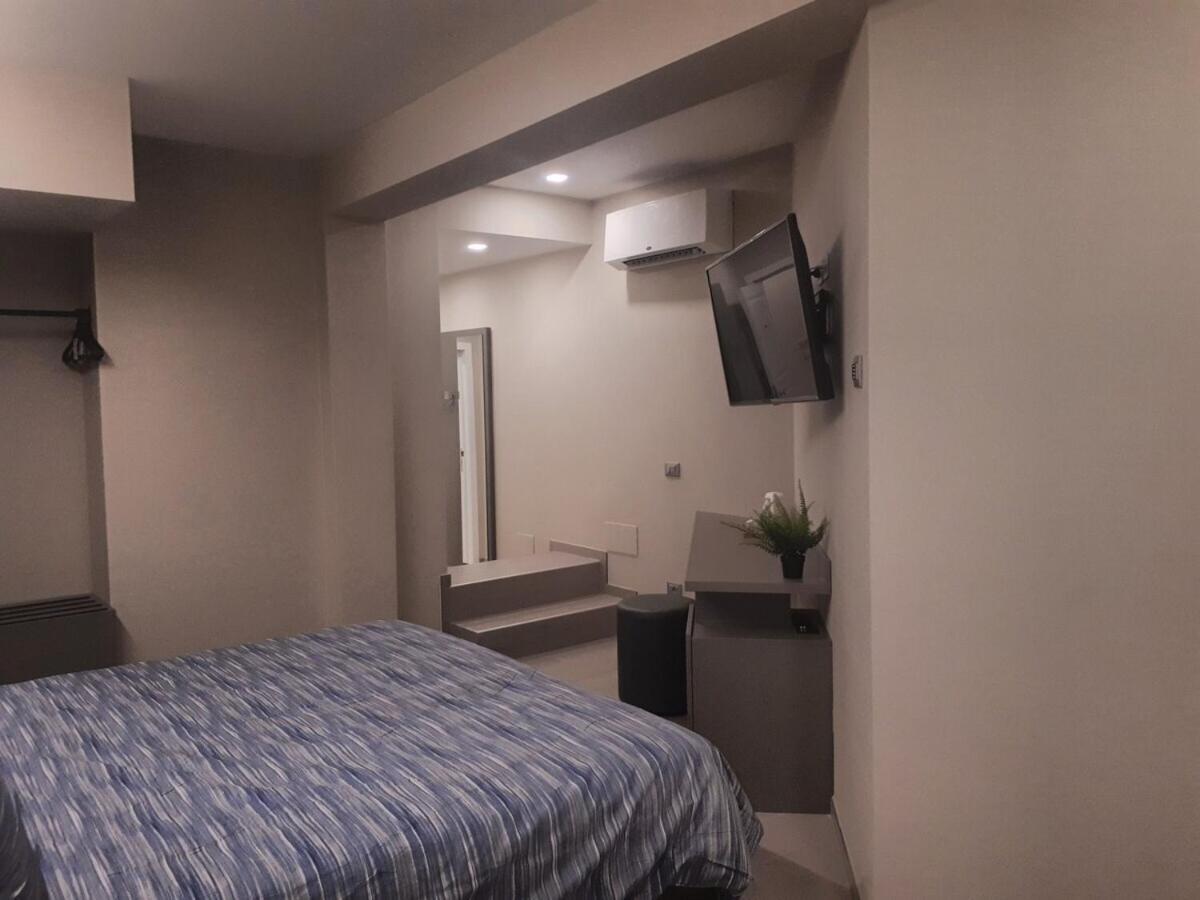 Smart Apartment Sei Chiese - Twa โบโลญญา ห้อง รูปภาพ