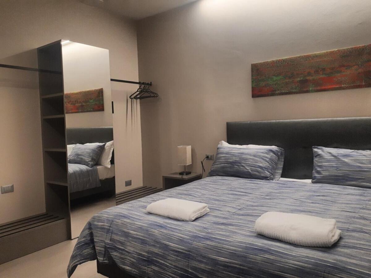 Smart Apartment Sei Chiese - Twa โบโลญญา ห้อง รูปภาพ