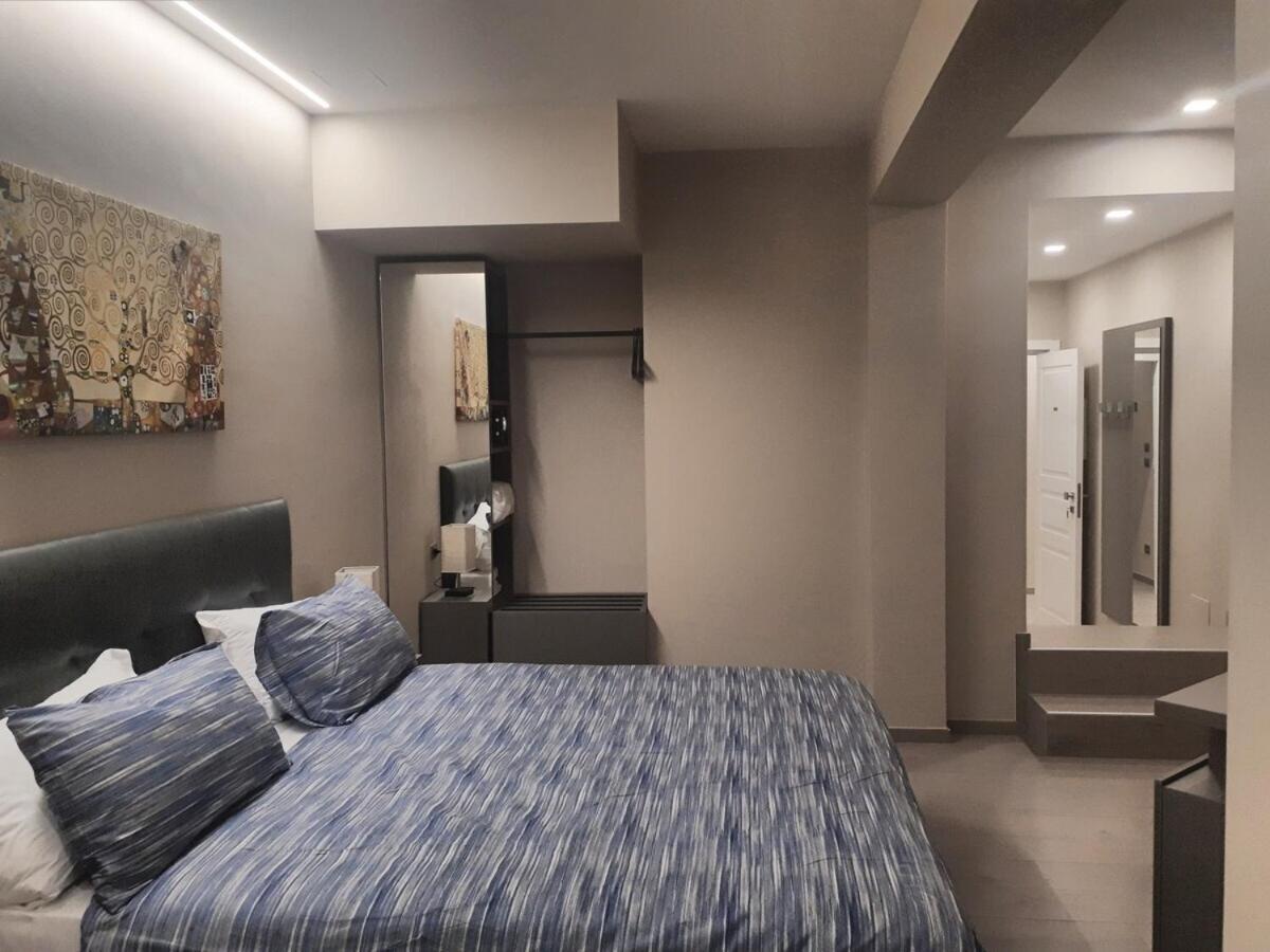 Smart Apartment Sei Chiese - Twa โบโลญญา ภายนอก รูปภาพ
