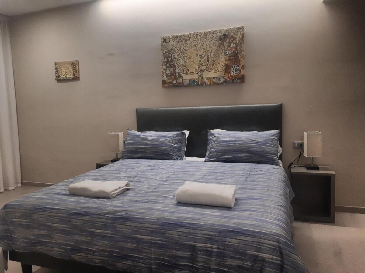 Smart Apartment Sei Chiese - Twa โบโลญญา ห้อง รูปภาพ